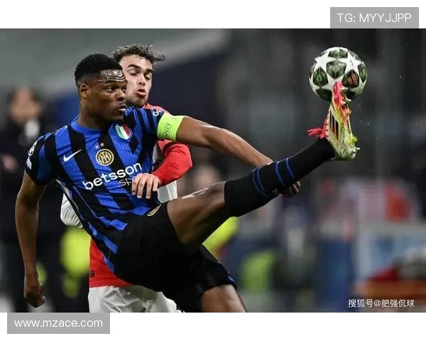 邓弗里斯离队或促帕莱斯特拉加盟国米